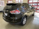 Used 2016 Nissan Rogue SV w/ SV Premium Package image 3