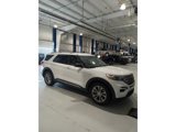 Certified 2023 Ford Explorer Limited w/ Equipment Group 301A image 3