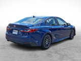 Used 2025 Toyota Camry SE image 5
