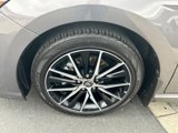Used 2023 Toyota Camry SE image 3