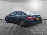Used 2016 Nissan Altima 2.5 SV w/ Convenience Package image 4
