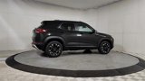 Used 2023 Chevrolet TrailBlazer LT w/ Convenience Package image 3