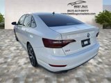Used 2019 Volkswagen Jetta GLI image 4