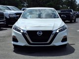 Used 2021 Nissan Altima 2.5 SR image 2