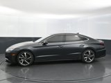 Used 2022 Hyundai Sonata SEL Plus w/ Cargo Package image 2