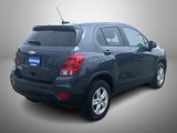 Certified 2022 Chevrolet Trax LS w/ Tint and Cruise Package image 5