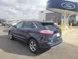 Used 2022 Ford Edge SEL w/ Convenience Package image 3