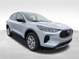 Used 2025 Ford Escape Active w/ Cold Weather Package image 5