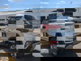 Used 2019 Hyundai Santa Fe SE image 6