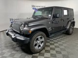Used 2017 Jeep Wrangler Unlimited Sahara image 2