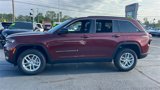 New 2025 Jeep Grand Cherokee Laredo image 4