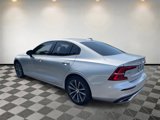 Used 2022 Volvo S60 B5 Momentum w/ Premium Package image 4