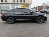 Certified 2024 Volkswagen Jetta SE w/ Panoramic Sunroof Package image 2