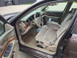 Used 2001 Buick Le Sabre Custom w/ Luxury Pkg image 4