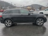 Used 2020 Mercedes-Benz GLC 300 4MATIC image 2