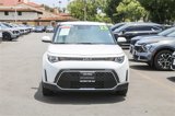 Certified 2023 Kia Soul LX image 3