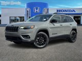 Used 2023 Jeep Cherokee Altitude Lux image 2