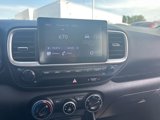 Used 2022 Hyundai Venue SE w/ Cargo Package image 5