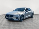 Certified 2025 Volvo S60 B5 Core image 3