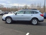 Used 2017 Subaru Outback 2.5i image 4