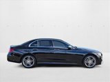 Used 2017 Mercedes-Benz E 300 image 4