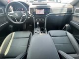 Used 2021 Volkswagen Atlas Cross Sport SEL image 4