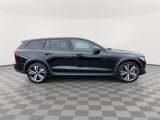Used 2023 Volvo V60 B5 Cross Country Plus image 5
