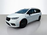 New 2025 Chrysler Pacifica Select image 3