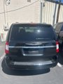 Used 2016 Chrysler Town & Country Touring-L image 4