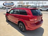 Used 2017 Dodge Journey SE w/ Flexible Seating Group image 4