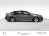 Used 2021 Toyota Camry LE image 4