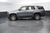 Used 2018 Cadillac Escalade Luxury image 2