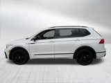 Certified 2022 Volkswagen Tiguan SE R-Line image 4