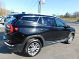 Used 2024 GMC Terrain SLT w/ Infotainment Package II image 6
