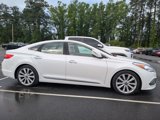 Used 2015 Hyundai Azera Limited image 3