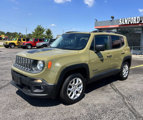 Used 2015 Jeep Renegade Latitude w/ Trailer Tow Group image 2