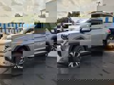 New 2025 Volkswagen Atlas SE image 2