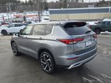 Used 2024 Mitsubishi Outlander AWD image 5