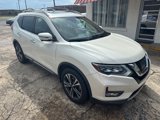 Used 2017 Nissan Rogue SL w/ SL Premium Package image 2