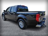 Used 2018 Nissan Frontier SV image 5