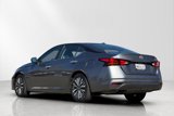 Used 2023 Nissan Altima 2.5 SV image 5