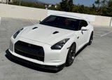 Used 2010 Nissan GT-R Premium image 2