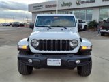 New 2025 Jeep Gladiator Sport image 2