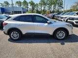 Certified 2020 Ford Escape SE image 2