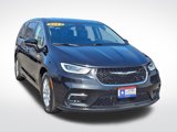 Certified 2023 Chrysler Pacifica Touring-L image 2