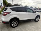 Used 2018 Ford Escape SE image 3