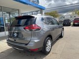 Used 2018 Nissan Rogue SV image 4