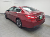 Used 2017 Nissan Altima 2.5 SV image 5