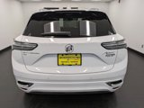 Used 2022 Buick Envision Avenir w/ Technology Package II image 5