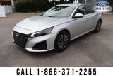 Used 2023 Nissan Altima 2.5 SV image 2
